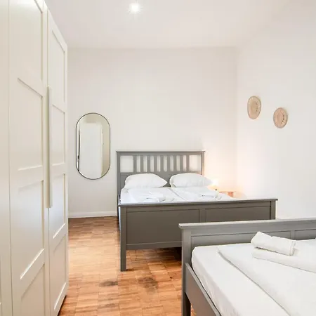 Hamburg - 2 Bedrooms For Up To 11 Guests Exterior foto